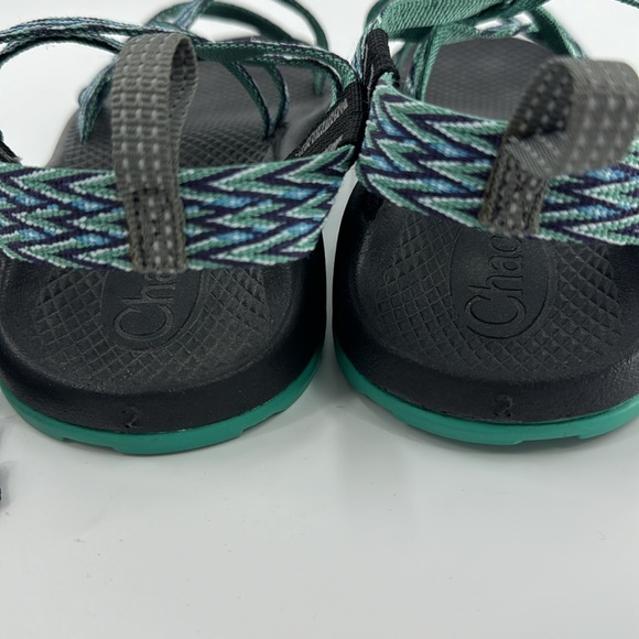 CHACO Girl’s Tribal Blue and Green Print Sandals Size 2 NWT - Picture 6 of 16